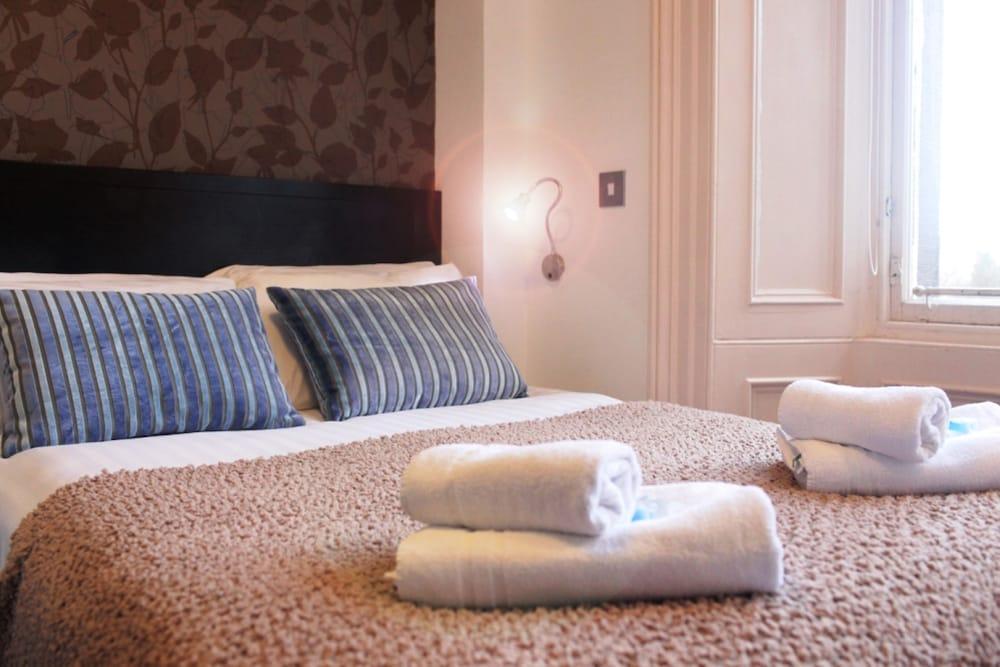 Victoria Park House Hostel Edinburgh