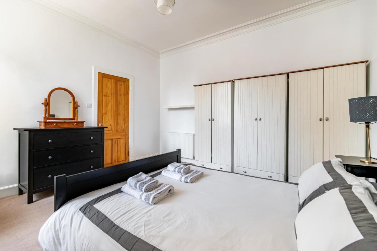 Apartment Amazing - Dalgety St - Near Holyrood EDI