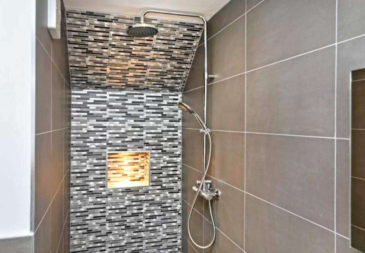 Apartment Ultra Modern, Stylish Next To Princes St *