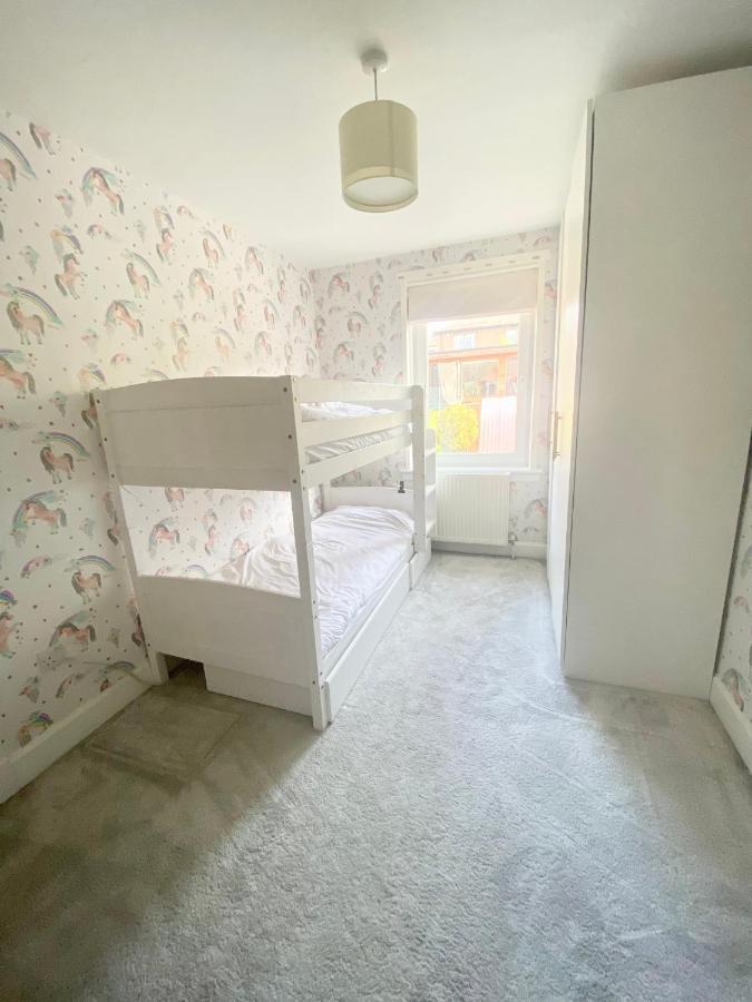 Ferienhaus Sunny, Stylish 2-bed In Morningside EDI