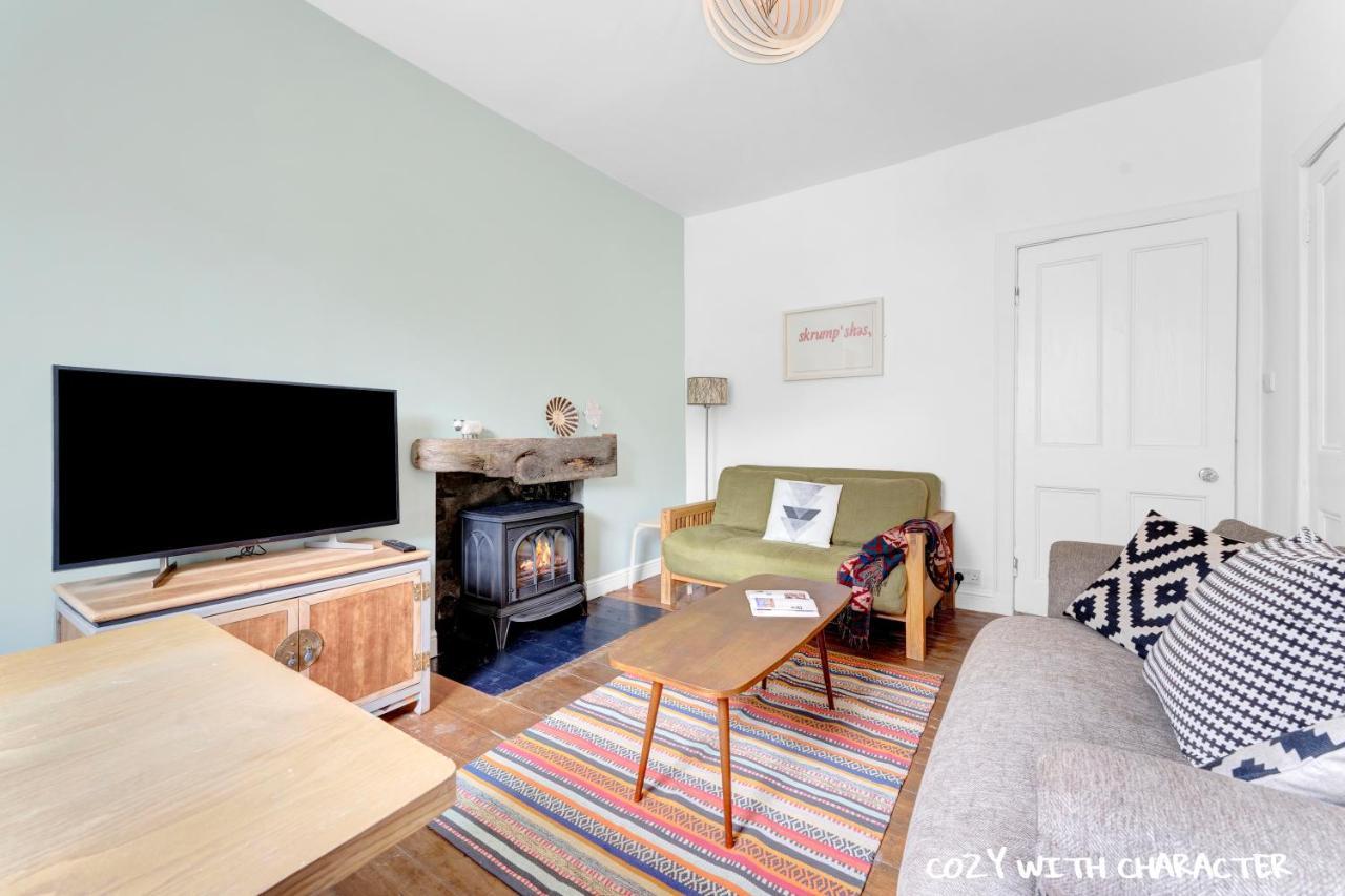 Apartment Cozy With Character Cochrane At Leith Links Park EDI