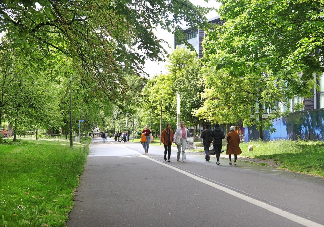 The Forrest Road * Edinburgh