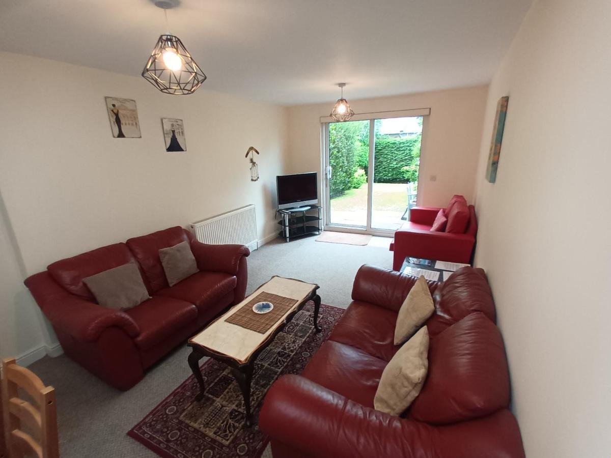 Apartment Modern With Free Parking And Private Garden Edinburgh