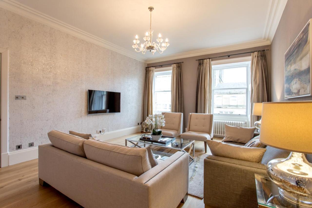 Exclusive 2 Bed, Free Private Parking, In West End *