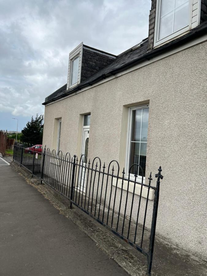4 Bed Near Airport * EDI