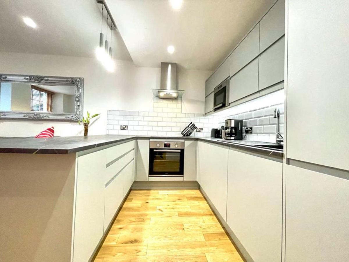 Prime New Town. Newly Reno'd Cosy Nest Apartment Edinburgh