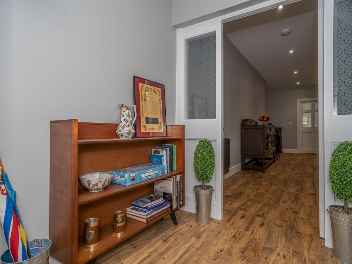 Ferienhaus Pass The Keys Superb 3beds House In Chic Area Of The Centre *