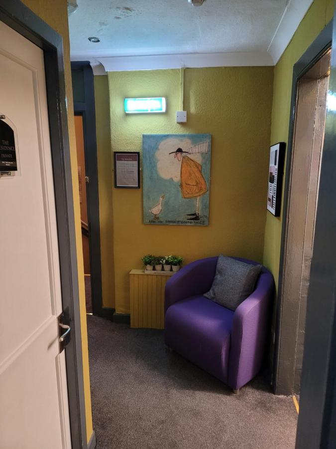 Guest house The - No 8 Edinburgh