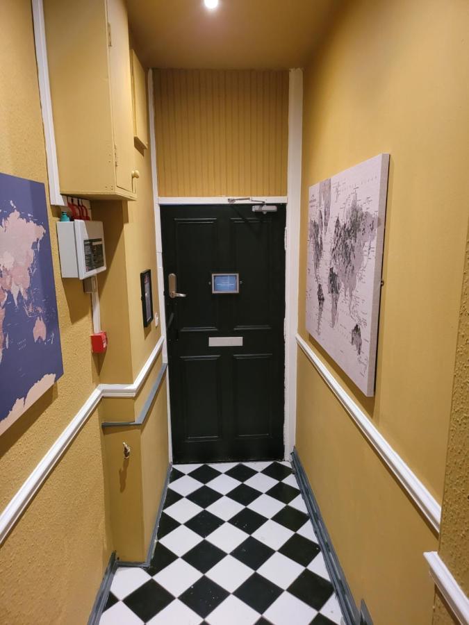 Guest house The - No 8 Edinburgh
