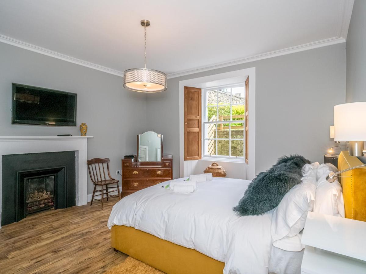 Pass The Keys Superb 3beds House In Chic Area Of The Centre * EDI