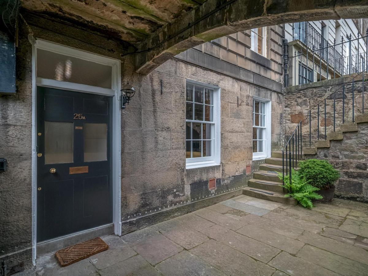 Ferienhaus Pass The Keys Superb 3beds House In Chic Area Of The Centre *