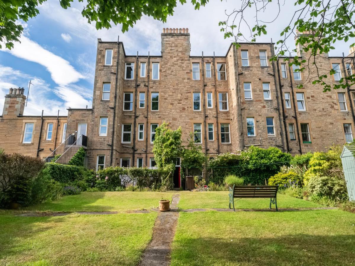 Apartment Pass The Keys Quiet 2beds Flat With High Ceilings And Great Views