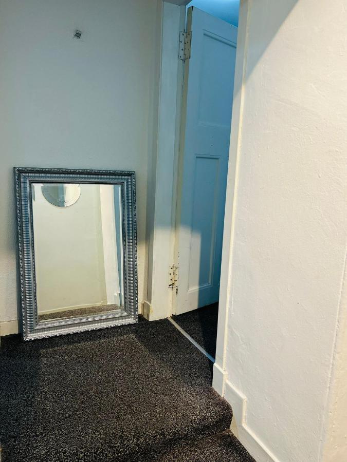Apartment Historic Royal Mile Flat , 5min From Waverly Railway Station Edinburgh