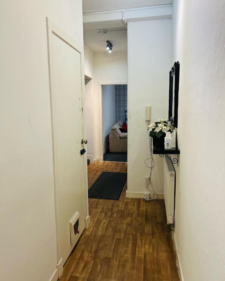 Historic Royal Mile Flat , 5min From Waverly Railway Station Apartment Edinburgh