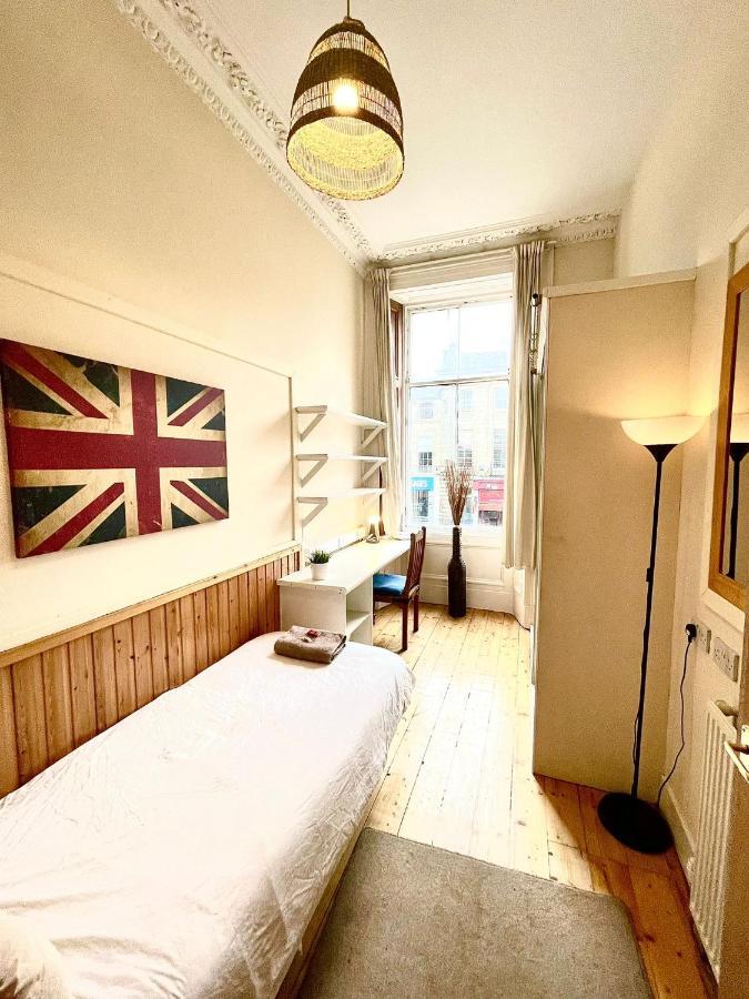 Central - Large Groups Apartment *