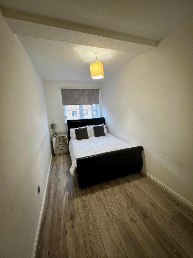 Lovely 2 Bedroom - Centre * Edinburgh