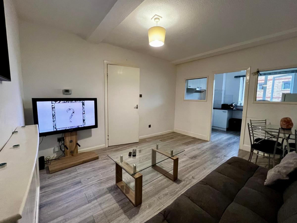 Apartment Lovely 2 Bedroom - Centre Edinburgh