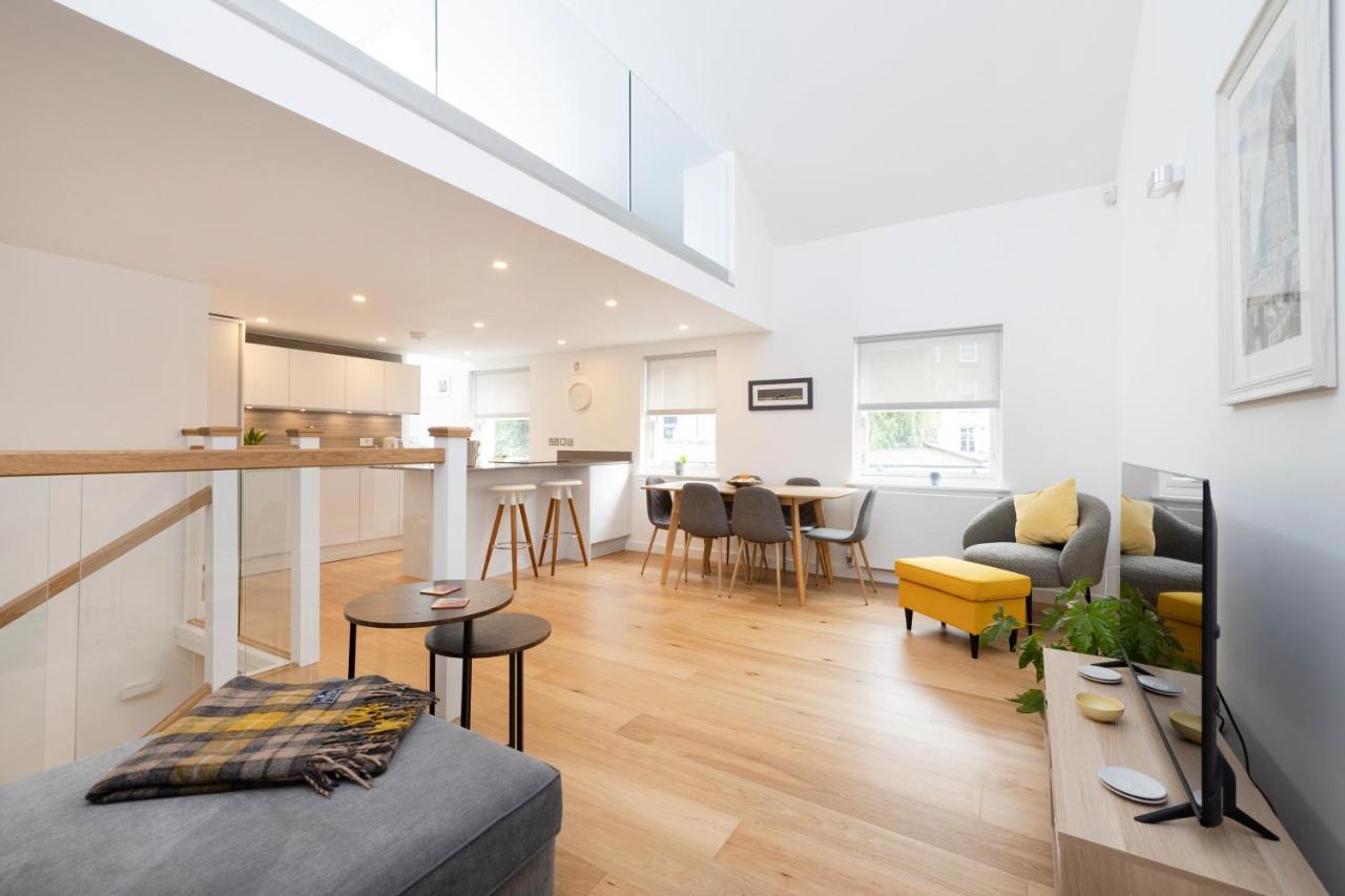 Apartment Modern 3-storey 3-bedroom