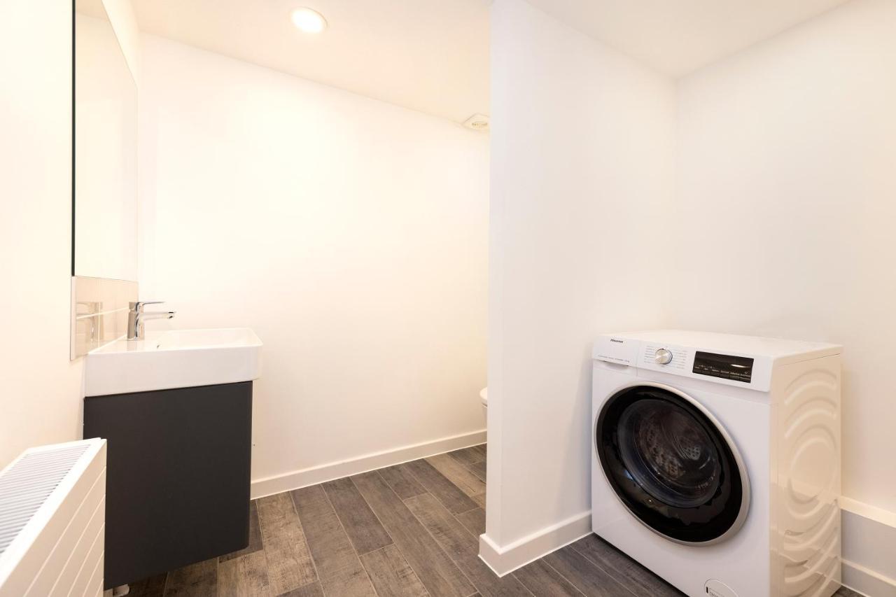 Modern 3-storey 3-bedroom * Edinburgh