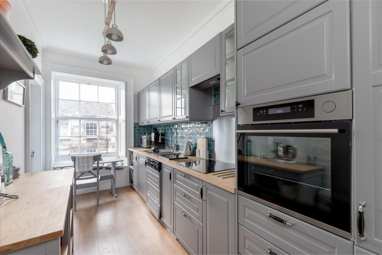 Joivy Glamorous Flat Near City Centre Edinburgh