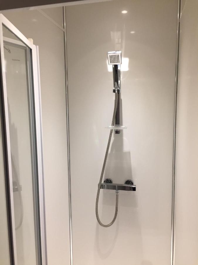 Apartment One Bedroom Flat On Ground Floor Edinburgh