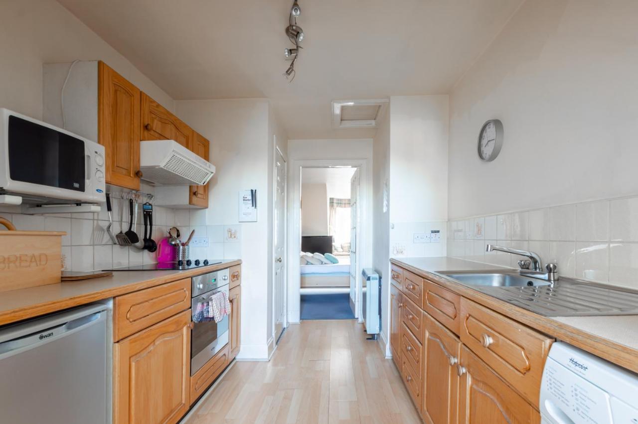 Tony Asga - Tony's Heart Of Centre Sleeps 2 Apartment