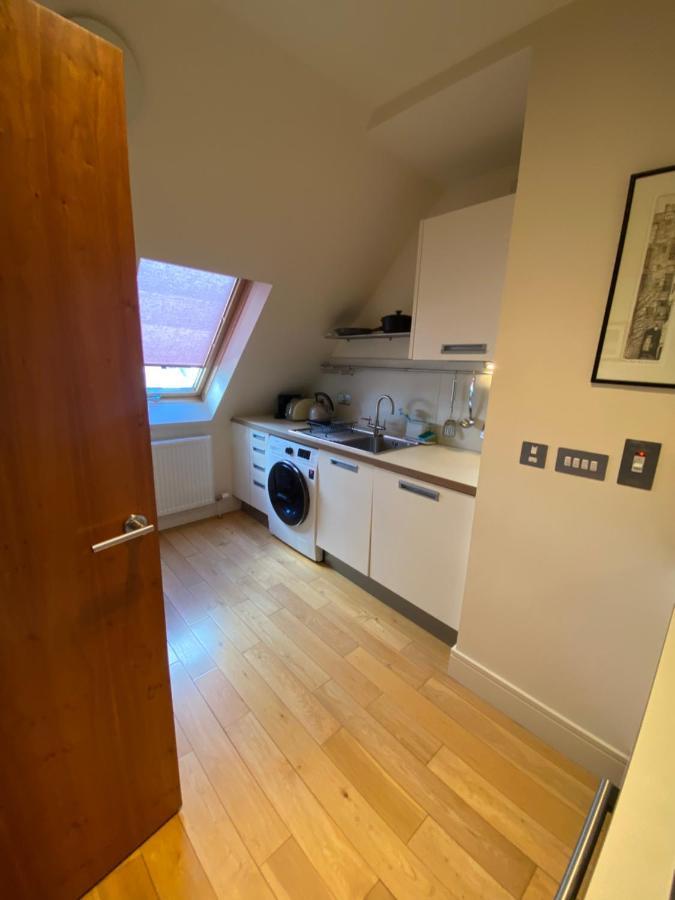 Brunswick St Apartment *