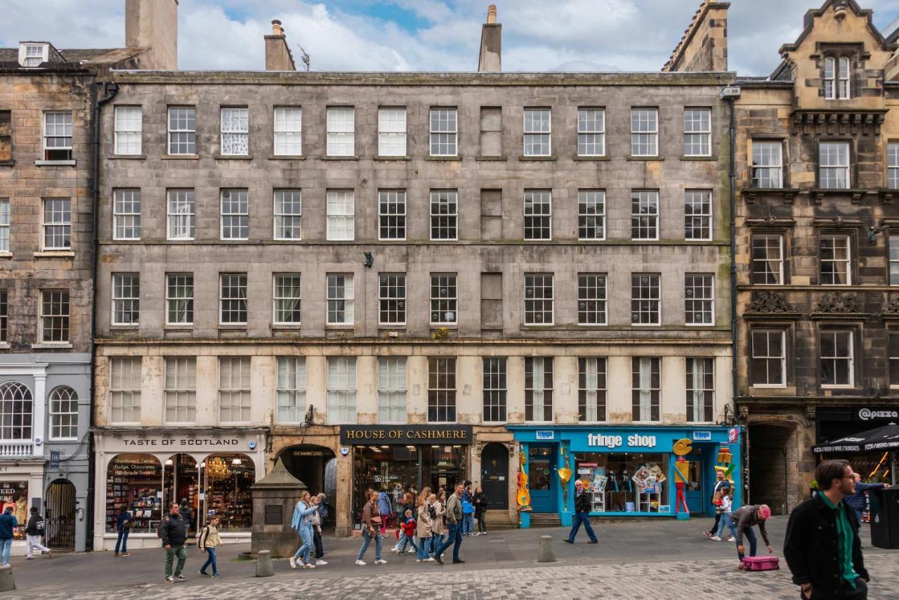 Apartment Luxury 3 Bedroom On Edinburgh's Royal Mile Edinburgh