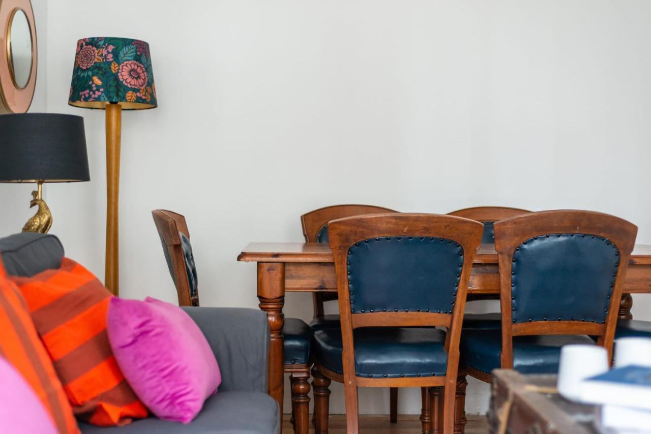 Luxury 3 Bedroom On Edinburgh's Royal Mile Edinburgh