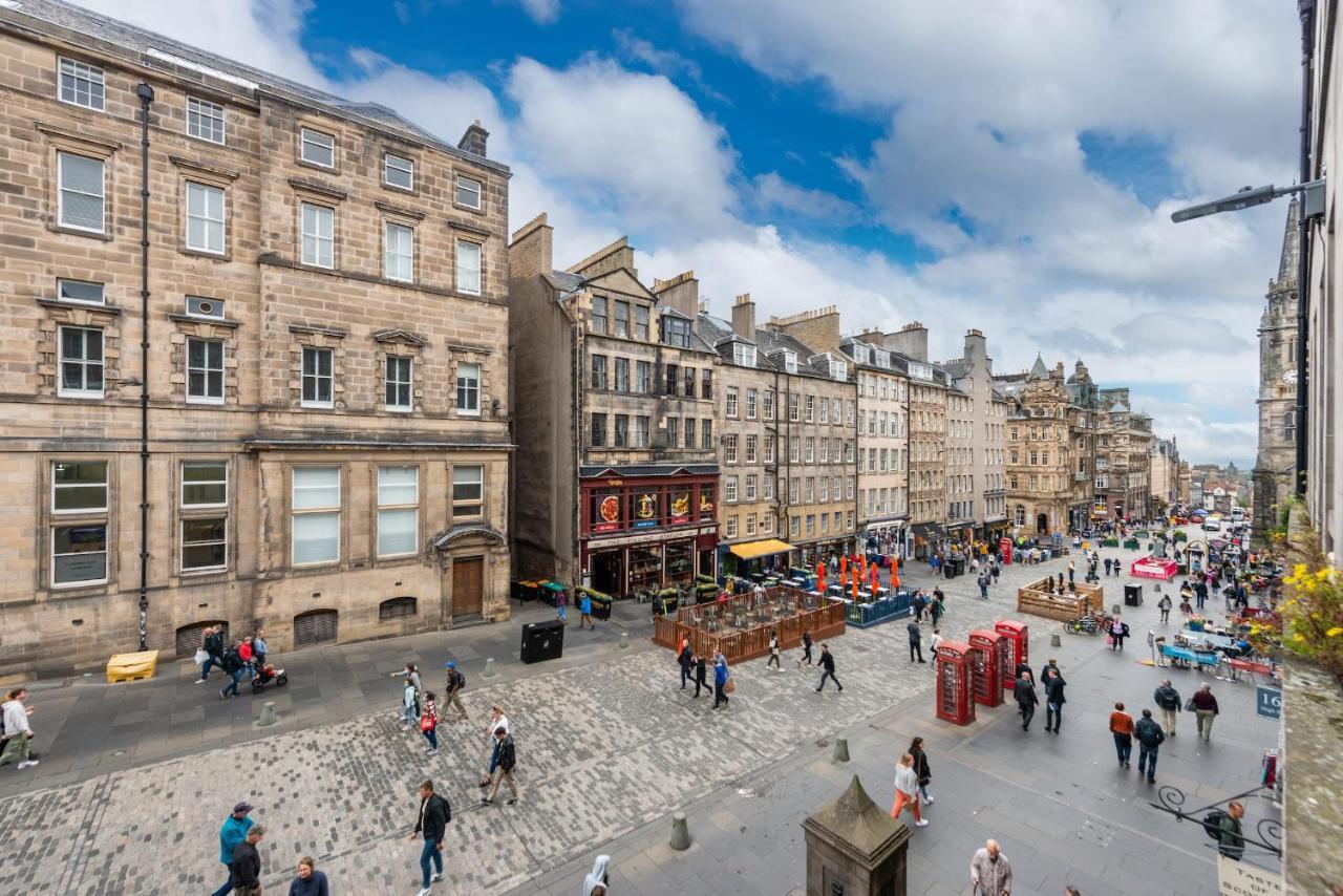 Apartment Luxury 3 Bedroom On Edinburgh's Royal Mile Edinburgh
