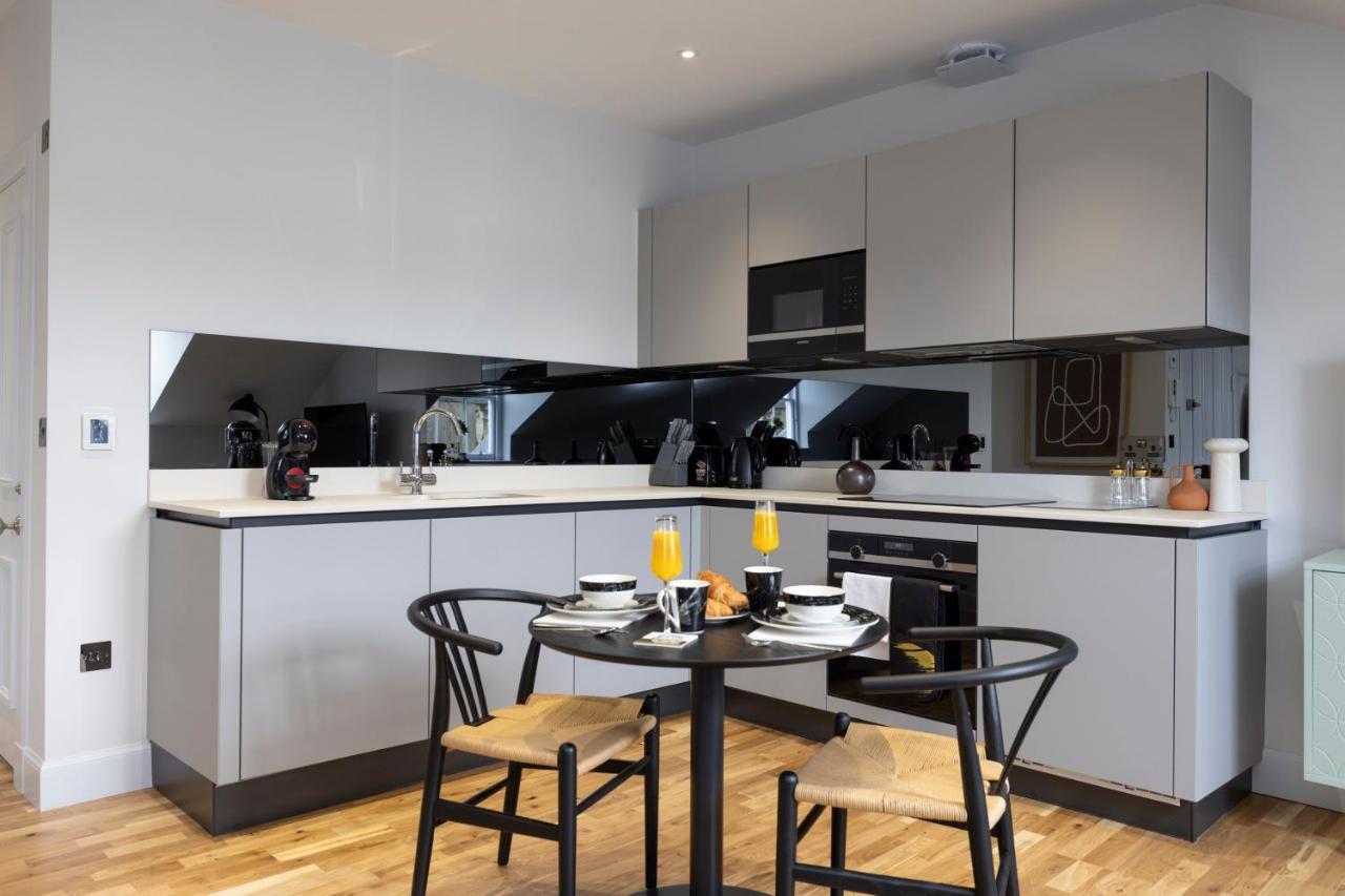 Apartment Dragon Luxury Serviced At Alva Street