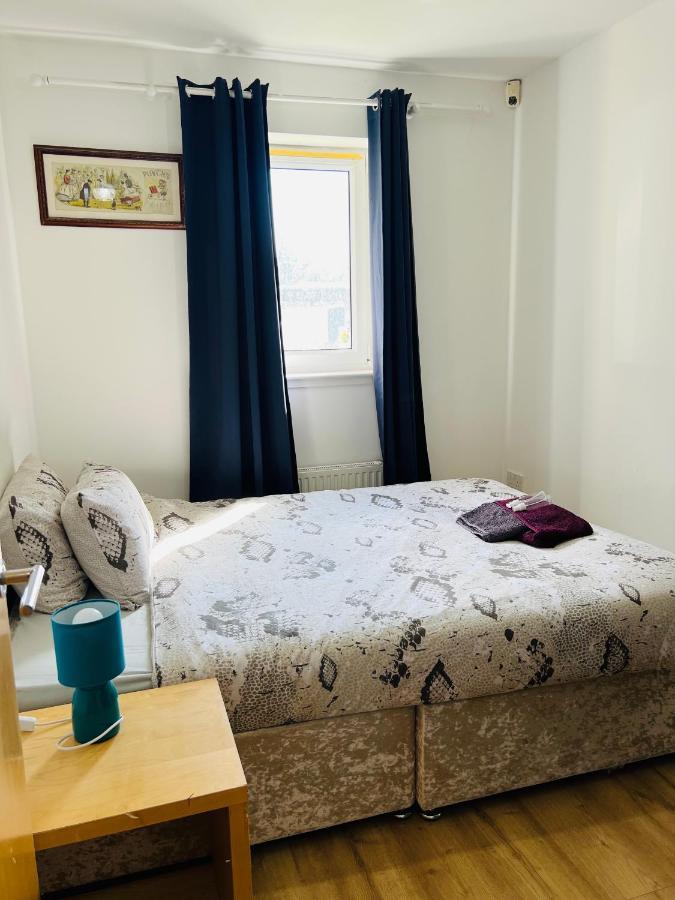 Fabulous 1bed 1bath Ground Floor Shared ,only Double * Edinburgh