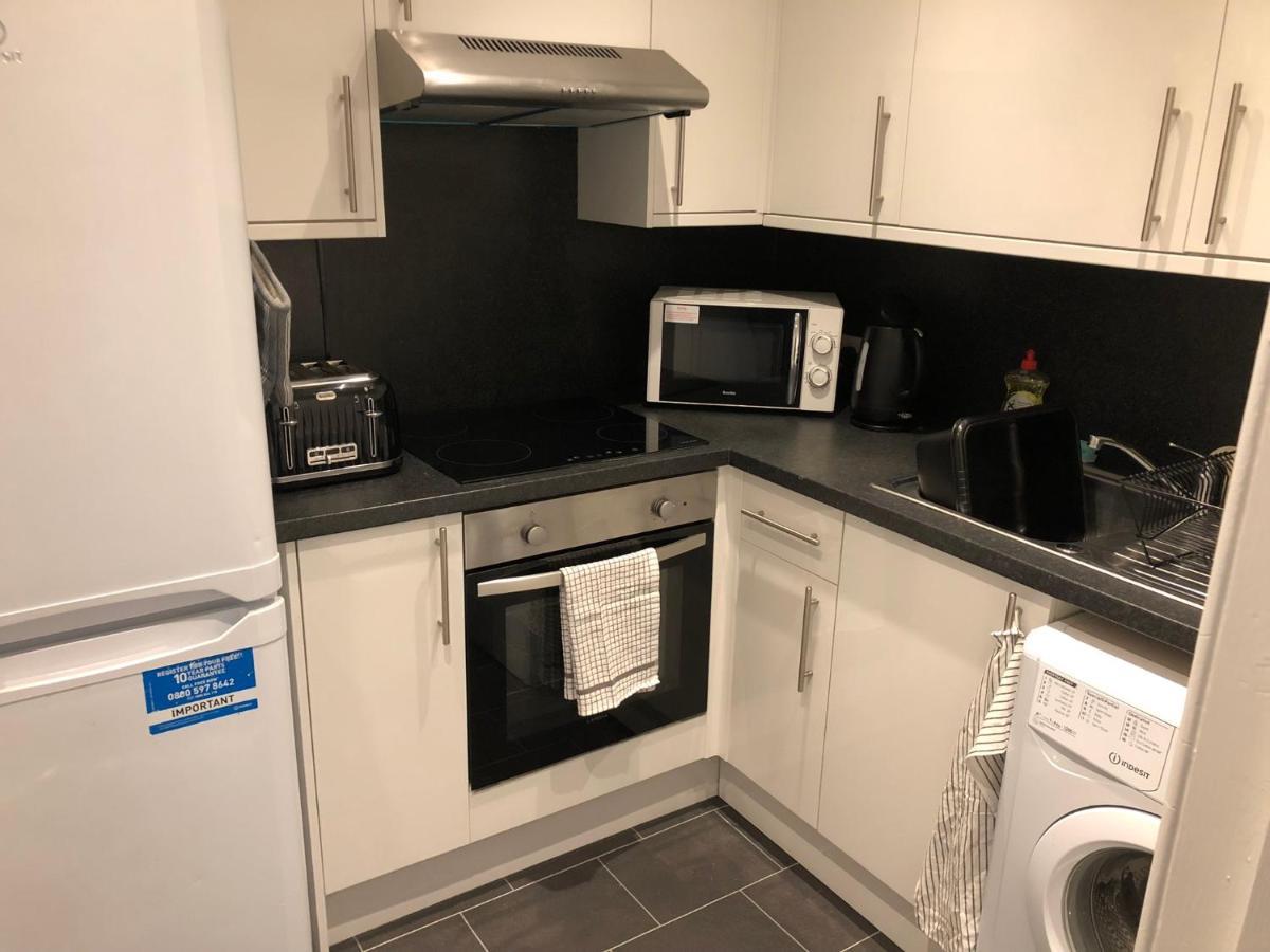 One Bedroom Flat On Ground Floor Apartment
