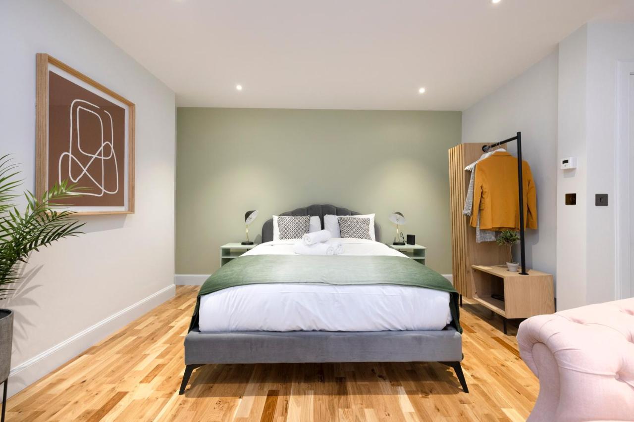 Dragon Luxury Serviced At Alva Street * Edinburgh