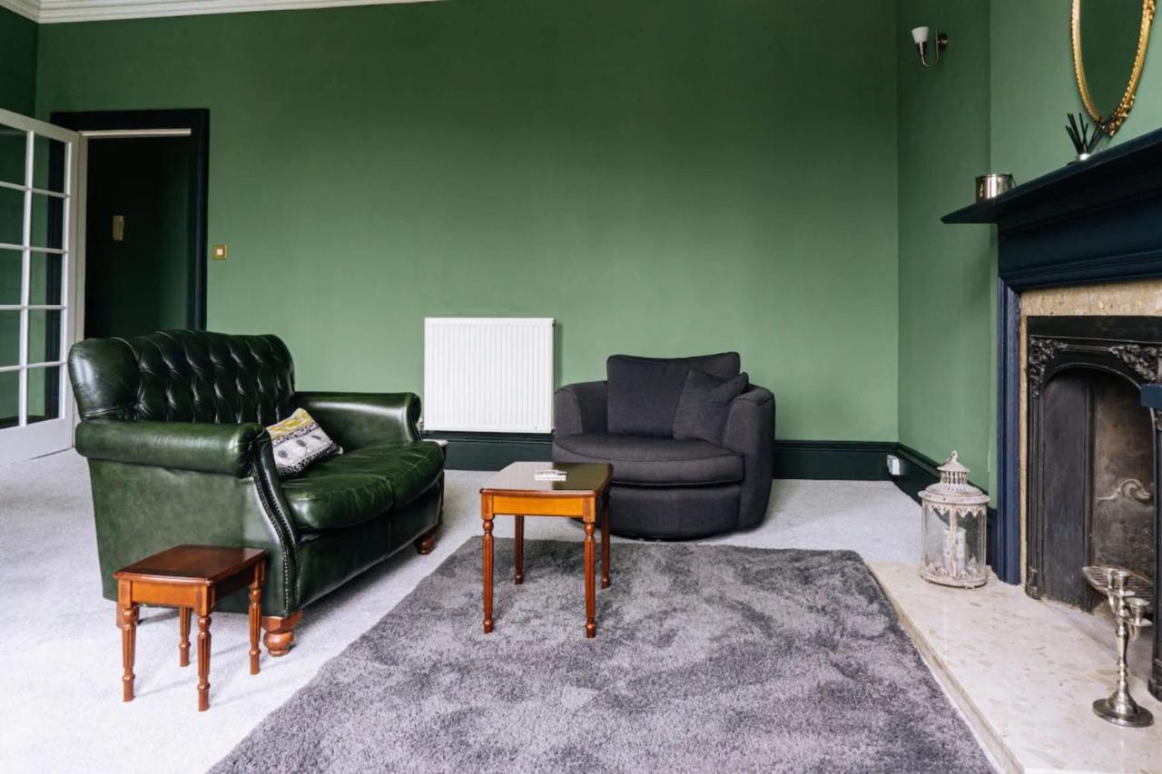 Apartment Grade A Listed 2 Bedroom In Edinburgh