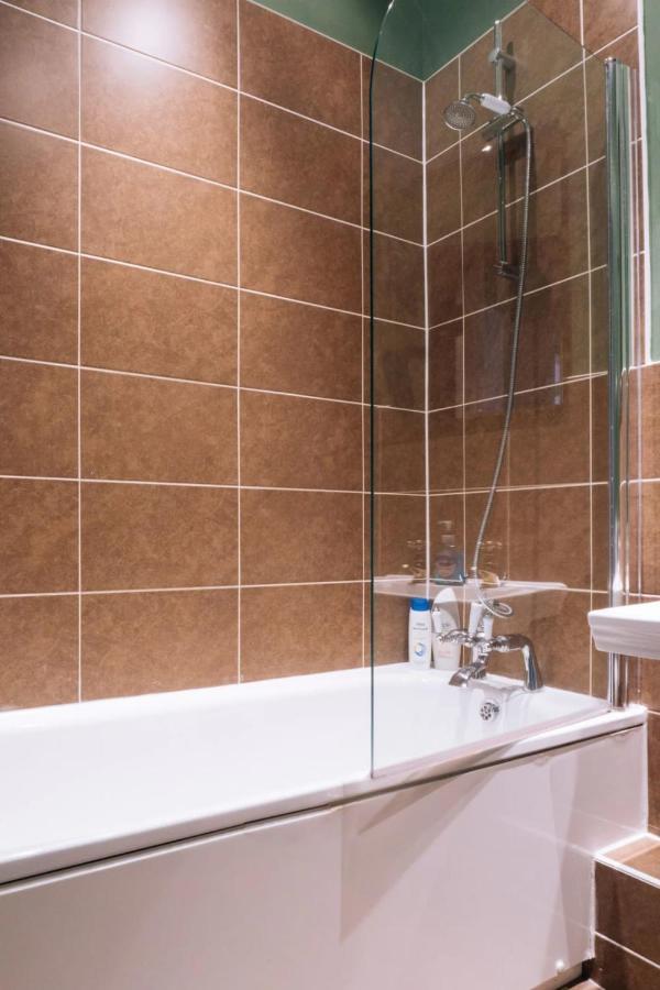Apartment Grade A Listed 2 Bedroom In *