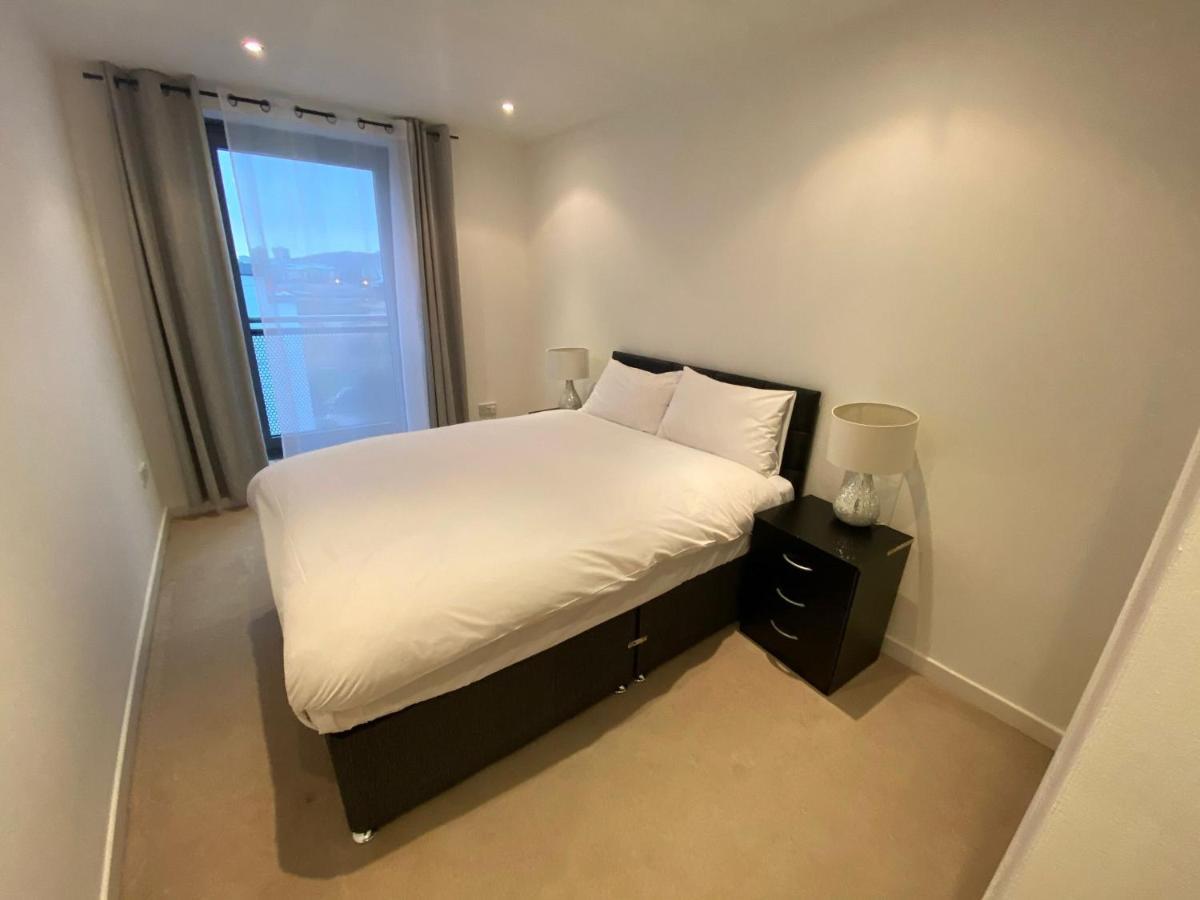 Blue Harbour Apartments *