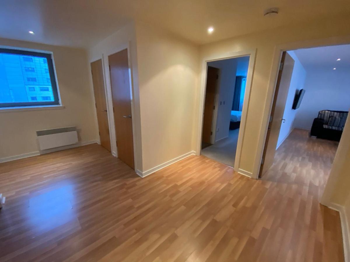 Blue Harbour Apartments * EDI