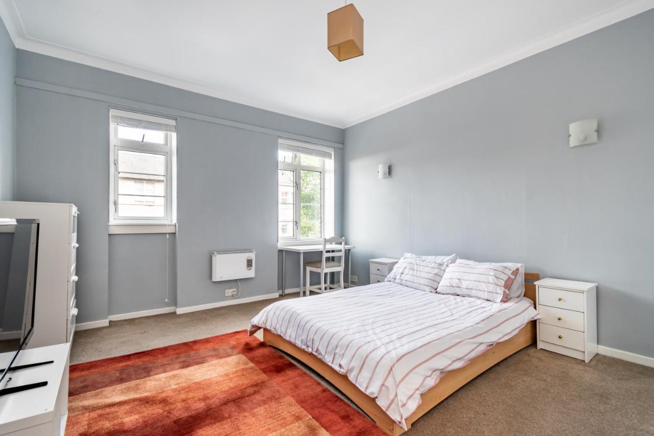 The Amazing Learmonth Court Near Stockbridge 3 Bedrooms