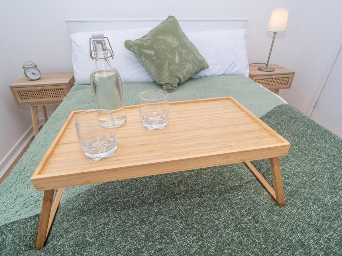 Newly Furnished 2bed Flat With Peaceful Views * Edinburgh