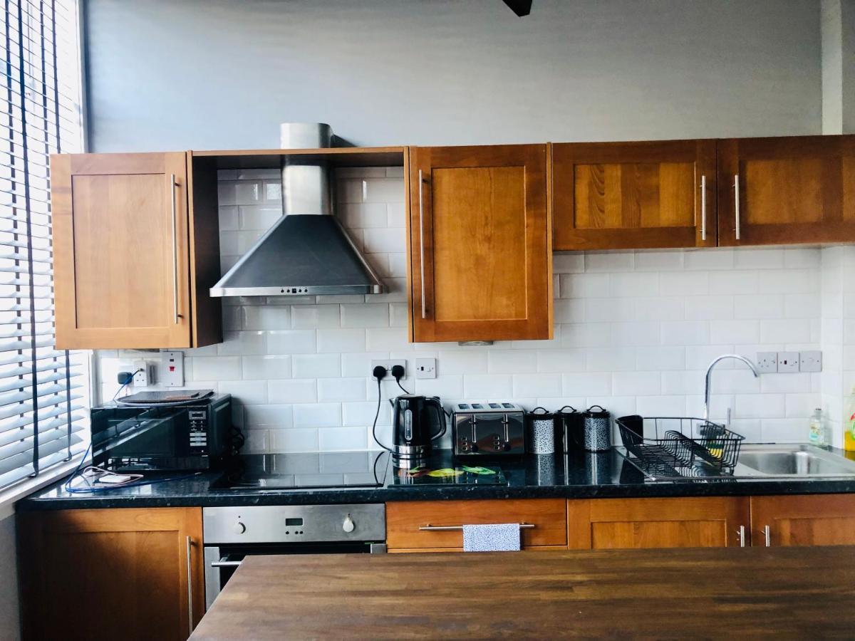 Apartment Center In *