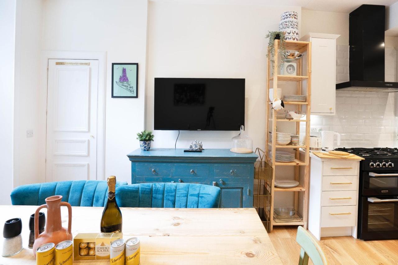 Meadowbank 3-bed Apartment *