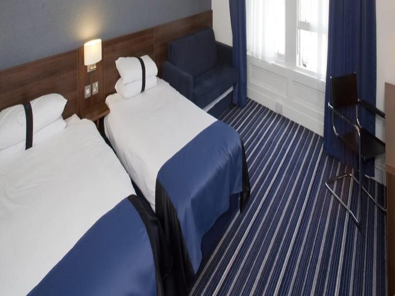 Piries Hotel 3*