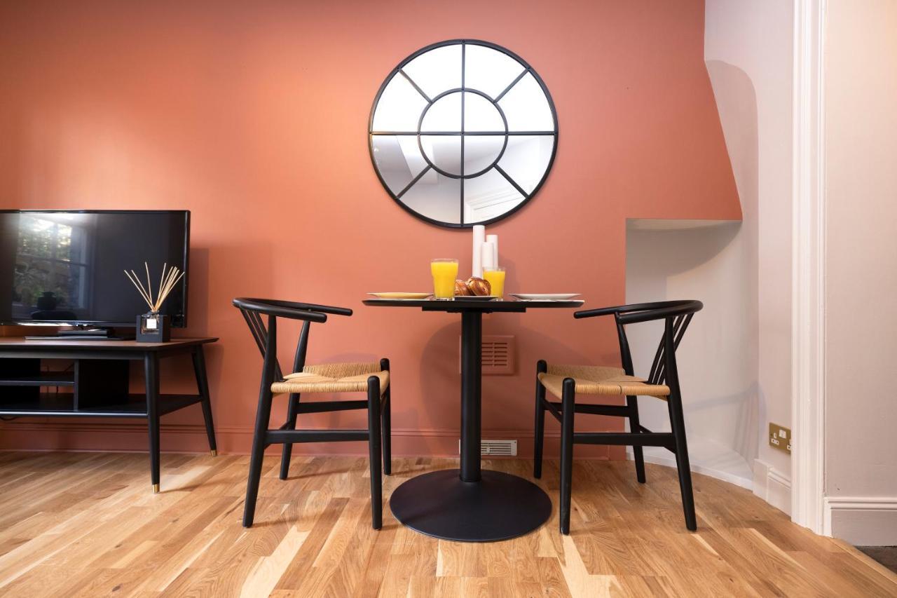 Joivy Modern Flats In New Town Apartment *