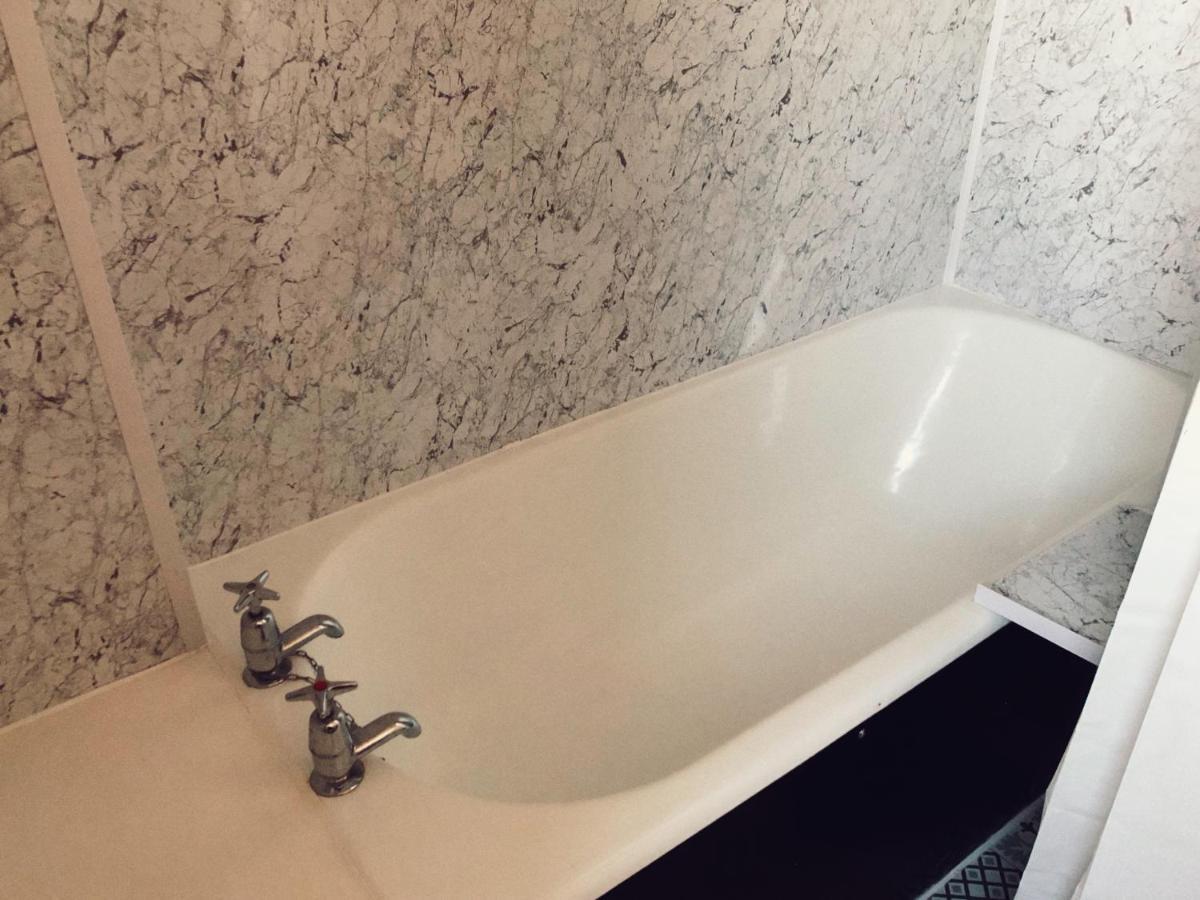 Apartment 1-bedroom Flat Meadowbank EDI