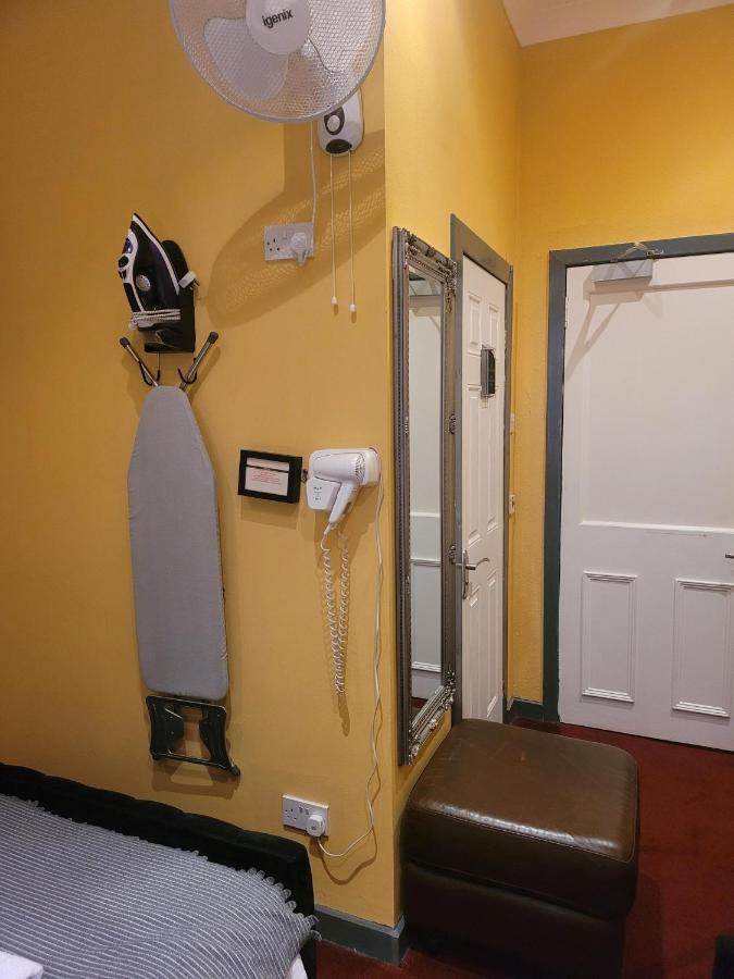The - No 8 Guest house *