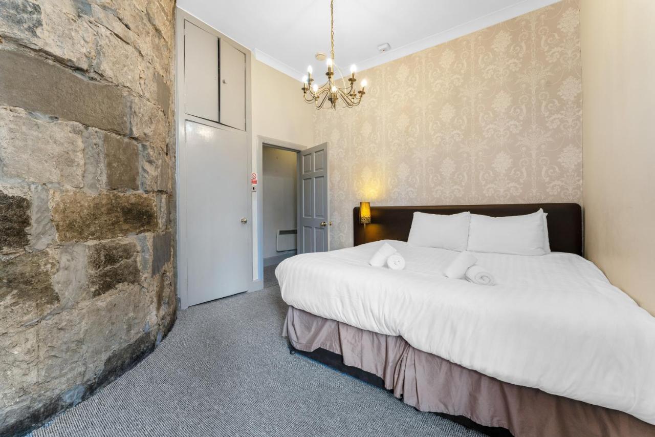Apartment Unique 2 Bedroom Castle - Near Castle & Royal Mile Edinburgh