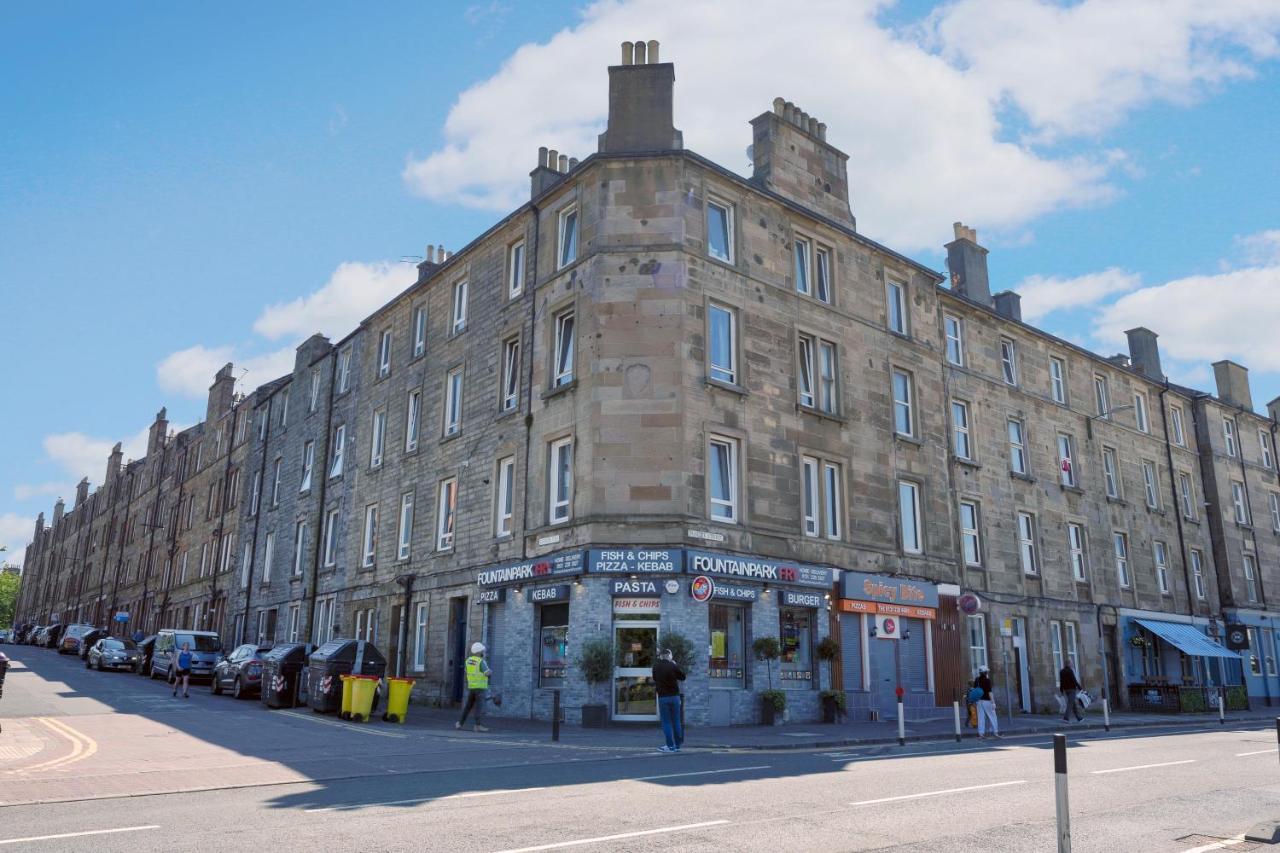 Modern & Spacious 1 Bedroom - Close To Centre - Sleeps Up To 3 Guests Apartment EDI