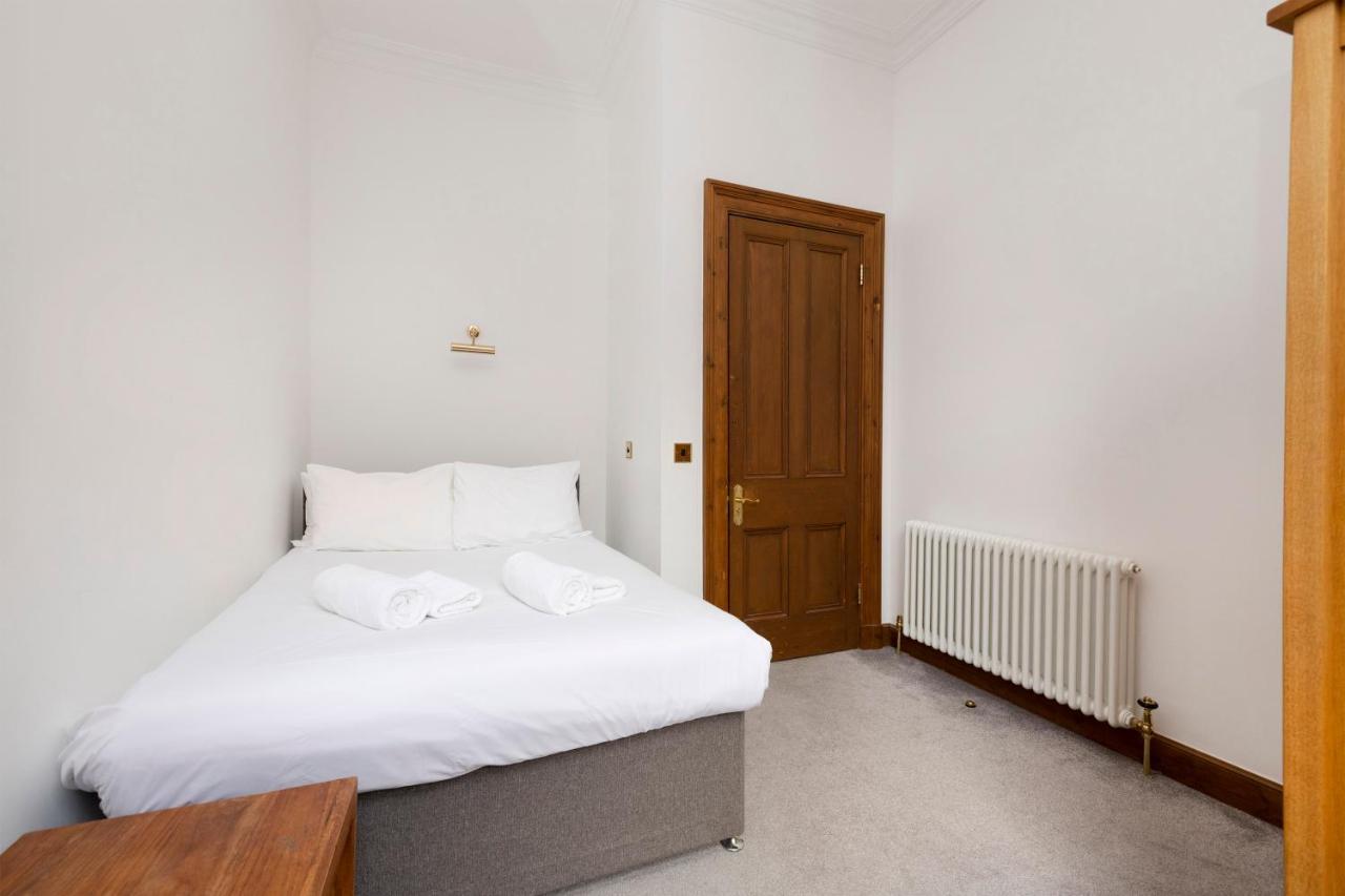 Joivy Spacious Near The Meadows Edinburgh