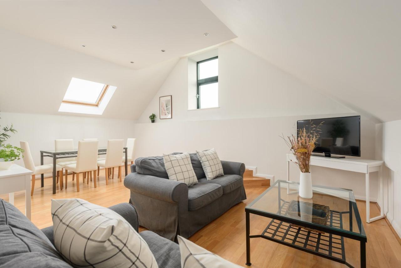 The Modern Mill Apartment